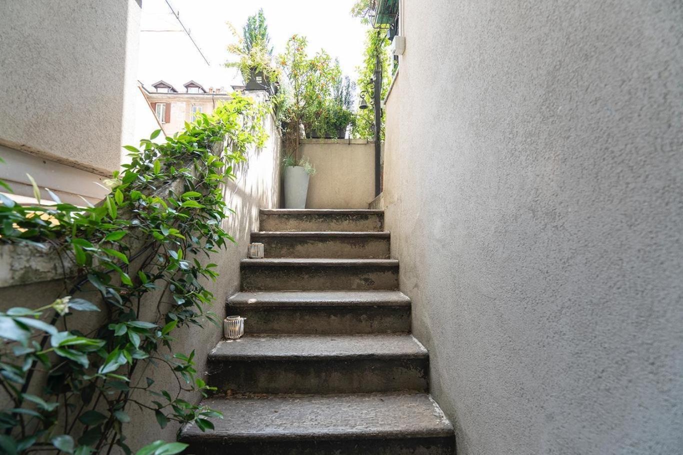 Nuovissimo Monolocale Con Cucina E Terrazzo Apartamento