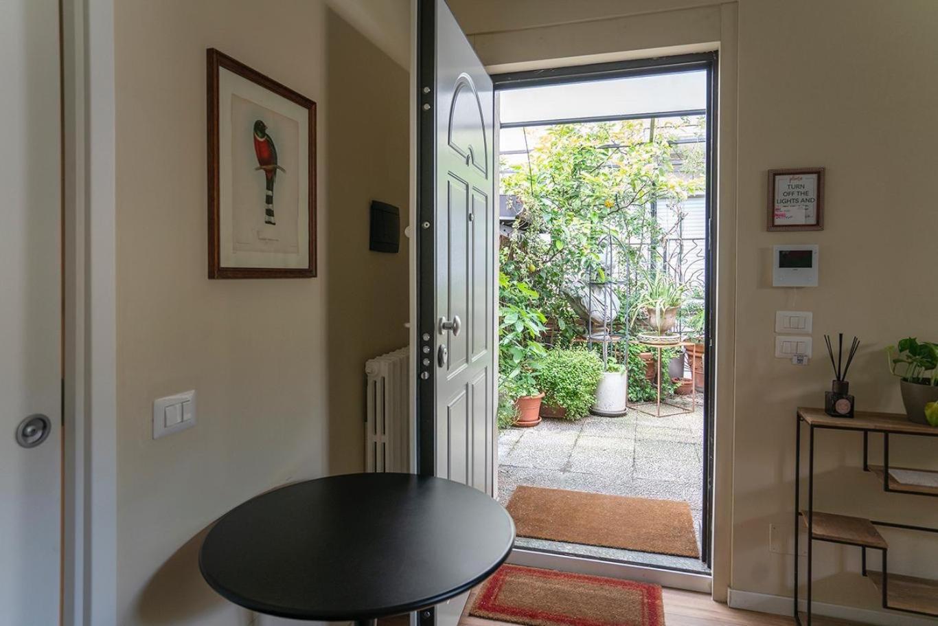 Nuovissimo Monolocale Con Cucina E Terrazzo Apartamento Milán
